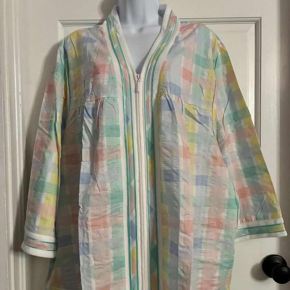 Pastel Patchwork Patterned Lightweight Robe W Zip… - image 2